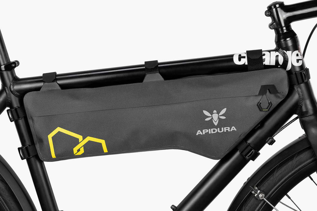 APIDURA EXPEDITION FRAME PACK 5.3L