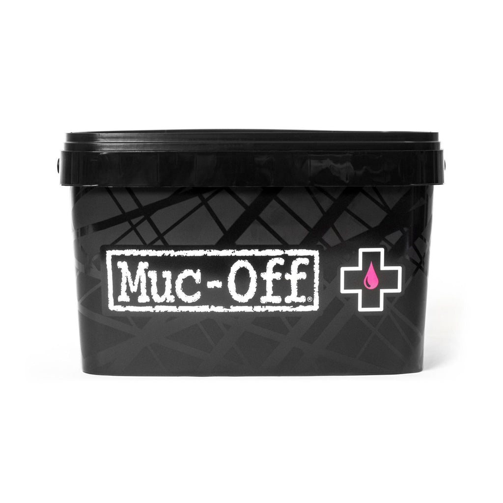 Muc-Off 8 IN 1 BICYCLE CLEANING KIT image 1